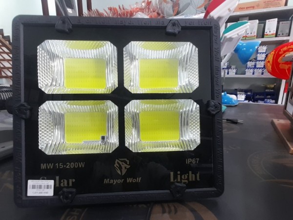 Đèn pha- NLMT- 200W- 4 khoang- MAYOR WOLF-1.377.000